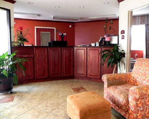 Atkinson Inn & Suites ランバートン エクステリア 写真